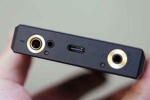 FiiO、3.5mmアンバラ、2.5mm&4.4mmバランス出力搭載の新プレーヤー