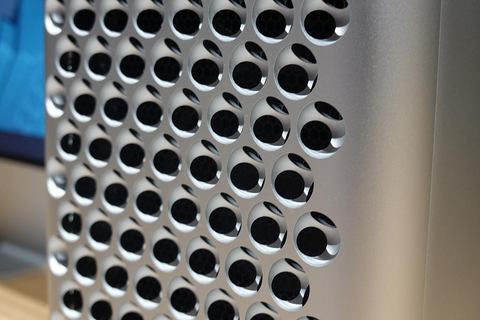 西田宗千佳のRandomTracking】新「Mac Pro」実機はインパクト極大! 6K