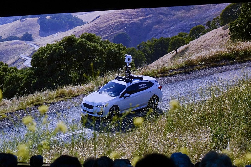アップルのデータ収集車は世界中を走り、独自の地図サービス用データを作っている