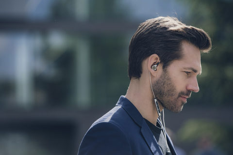 beyerdynamic、テスラ技術搭載ワイヤレスイヤフォン「XELENTO WIRELESS