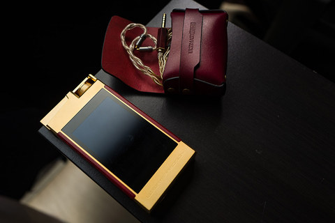 Luxury&Precision LP6(海外仕様) 楽彼(LUXURY&PRECISION) LP6 – e☆イヤホン