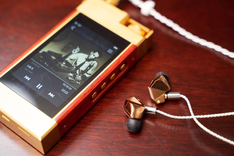 final新イヤフォンBシリーズ「B1」と組み合わせたところ