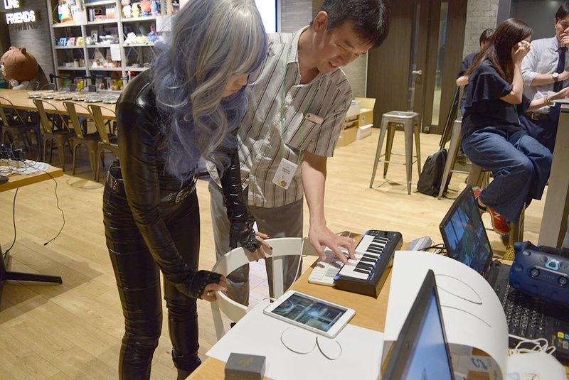 リアルタイム演奏情報を用いたメディア表現の考察