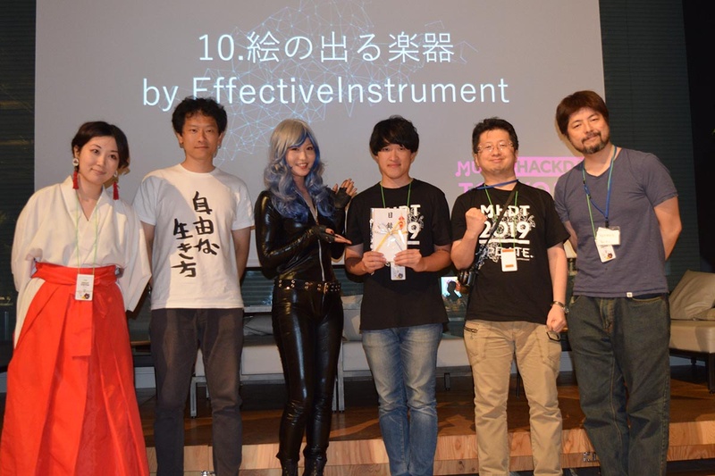 最優秀賞を獲得した「絵の出る楽器」