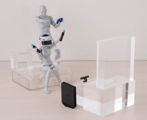 PS4とPSVRが“ガシャポン”に! 約1/12スケールフィギュアの撮影小物にも
