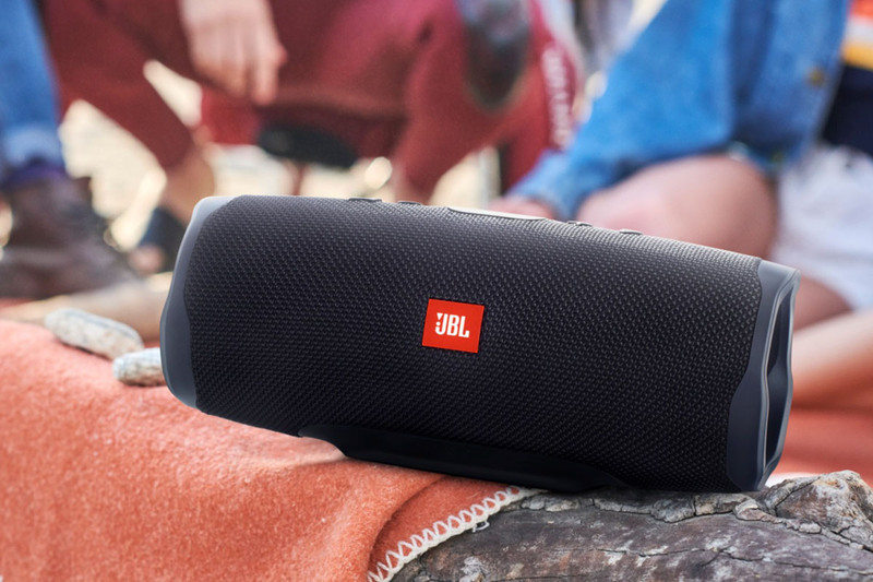 Bluetoothスピーカー「JBL CHARGE4」