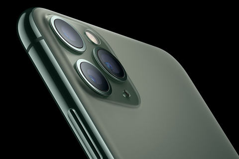 iPhone - 早いもの勝ちiPhone11pro 256GB オリーブ p02_s.jpg