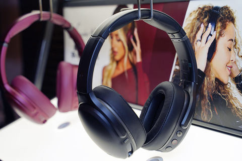 Skullcandy、パーソナライズ化で重低音も進化した“ヘッドフォン最高作
