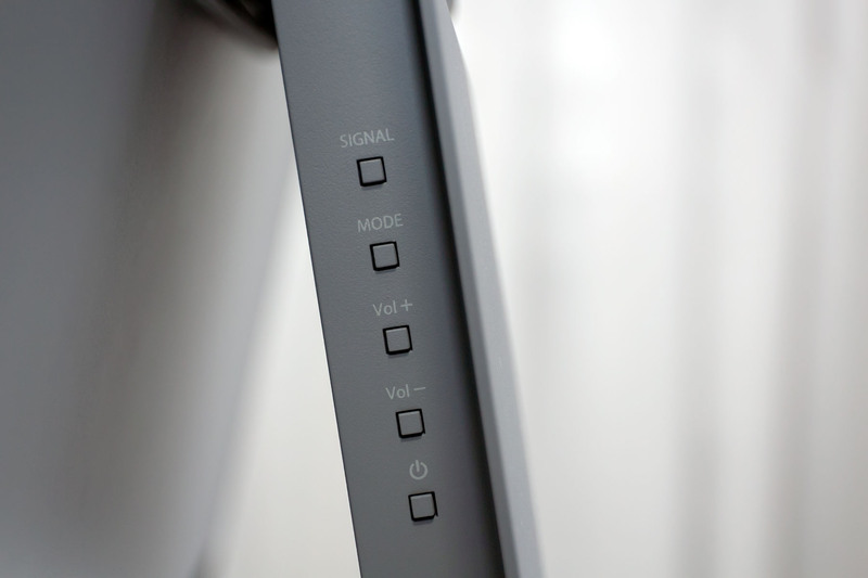 スタンド部のボタン