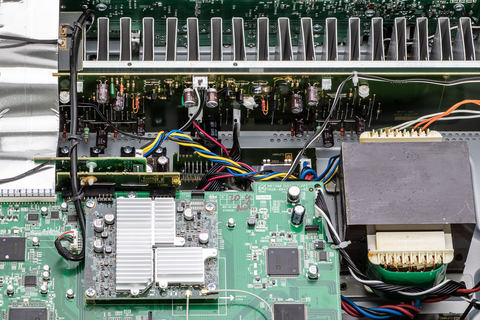 レビュー】HDMI付きで超便利、TVもゲームも高音質で78,000円の新時代