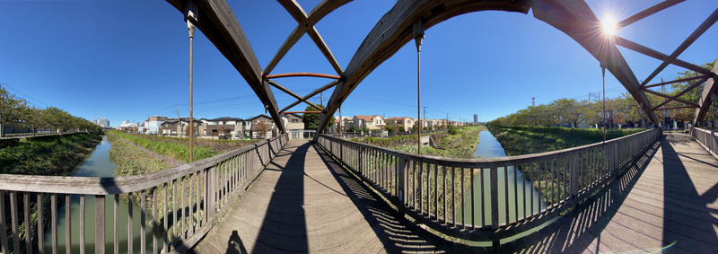 超広角カメラでパノラマ撮影