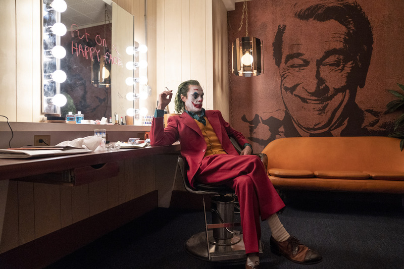 <br><span class="fnt-70">(C)2019 Warner Bros. Ent. All Rights Reserved TM & (C)DC Comics</span>