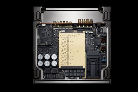 スピーカーが激変する驚異の駆動力。デビアレ「ADH」アンプの究極形