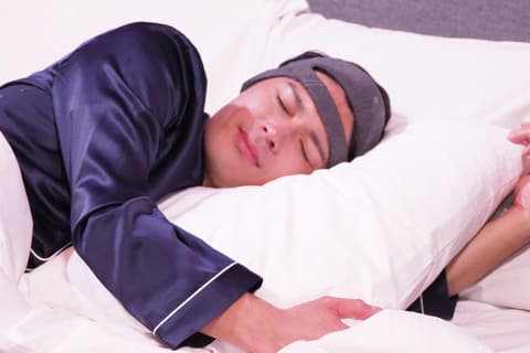 フィリップス、睡眠の質を高める音が出るヘッドバンド