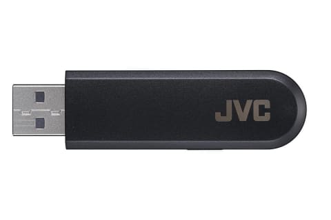 JVC、耳を塞がないネックスピーカー「NAGARAKU」。TV音声送信機