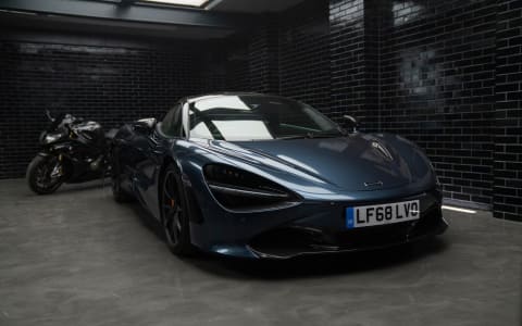 前代未聞3,580万円のUHD BDセット。超高級車McLaren 720S付きワイスピ