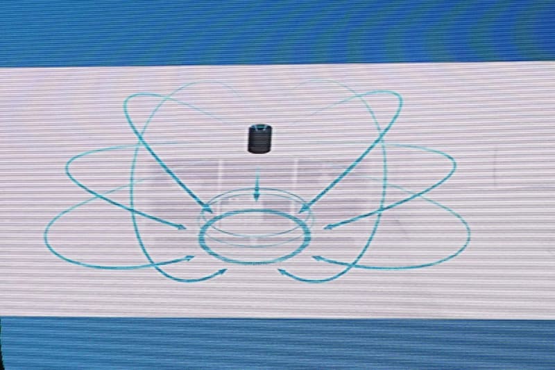 部屋の中で立体的に音楽を再現して楽しめる