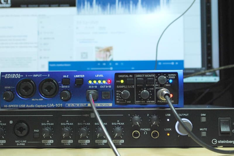 パソコンをUSBオーディオインターフェイスのUR816Cと接続