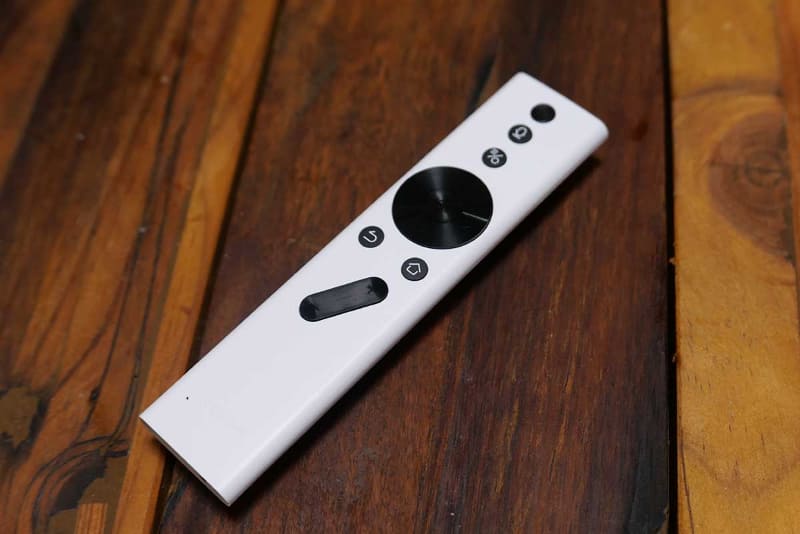 リモコンはpopIn Aladdinと共通