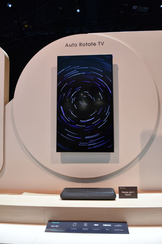 ウォールマウントタイプの「55V5F」