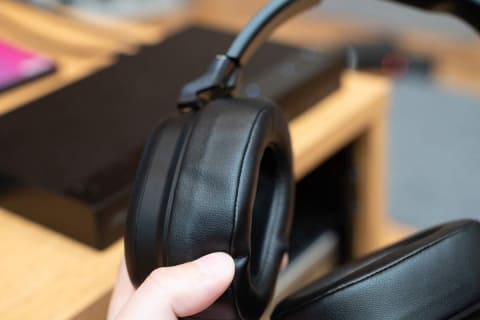 レビュー】ヘッドフォンが苦手な人の救世主!? Atmosに対応したJVC