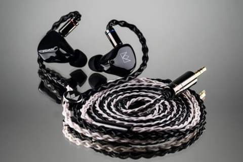 Noble Audio、ハイブリッド型イヤフォン「Tux 5」。新ドライバーABM
