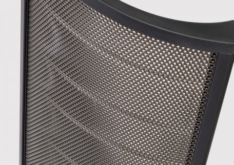 マーティン・ローガン、ペア80万円の静電型スピーカー「EM-ESL X