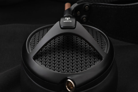 さらにエレガント」MEZE AUDIO最上位ヘッドフォン「Empyrean」に新色