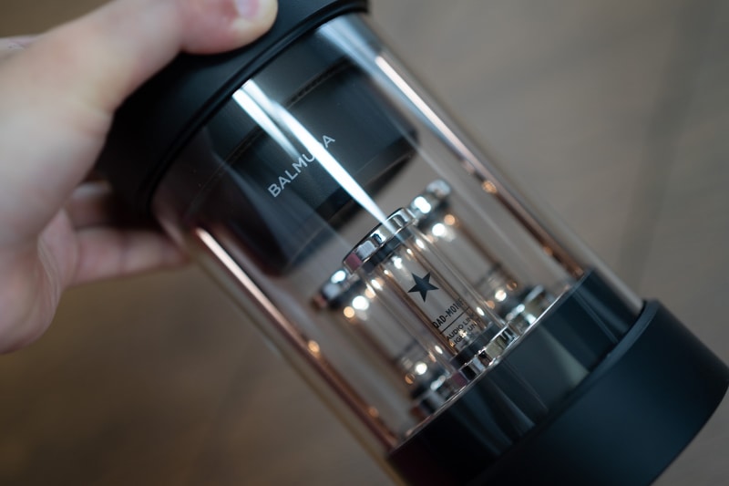 有機ガラス製のチューブが透明度が高くて美しい