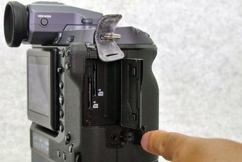 中判カメラ Fujifilm GW 690 II(富士フイルム) - 中古カメラ・レンズ買取の専門店