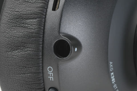 AKG、プロフェッショナル・ヘッドフォン初のBluetoothモデル。1.6万円