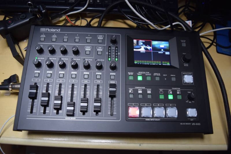 Roland「VR-4HD」
