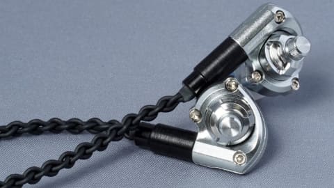 Acoustune、第4世代進化型ミリンクスドライバー搭載の新イヤフォン