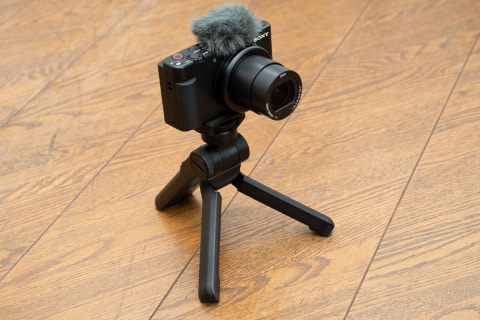 SONY VLOGCAM ZV-1G 美品　三脚付き ソニー、Vlog向けカメラ「VLOGCAM」。バリアングルで自撮り、商品
