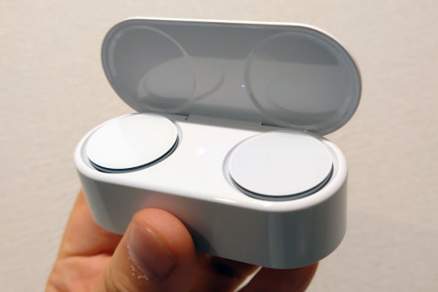 【試着品】Microsoft/Surface/Earbuds/税込23,980円 Microsoft Surface Earbuds Review | PCMag
