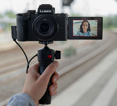 パナソニック、海外でVlog向けカメラ「LUMIX G100」発表 - AV Watch