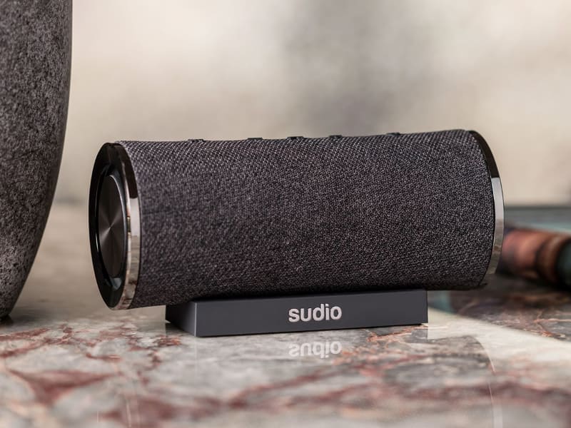 Bluetoothスピーカー「FEMTIO」ブラック