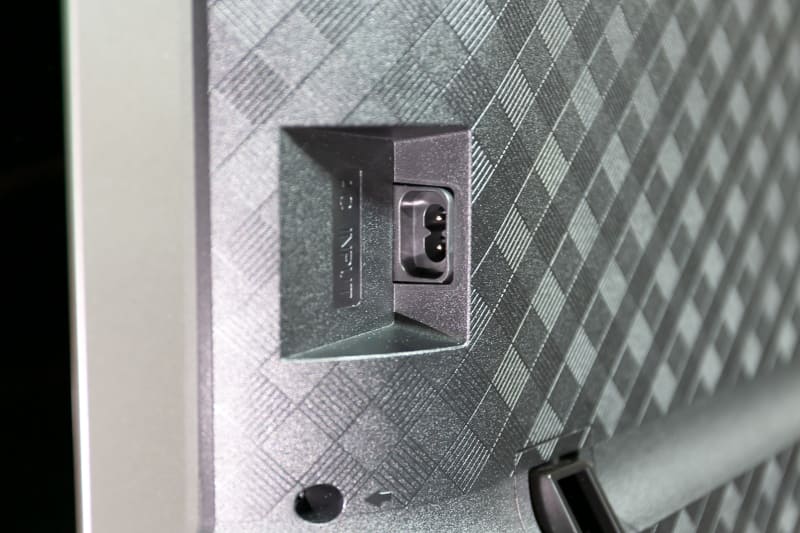 電源はメガネ型の着脱式