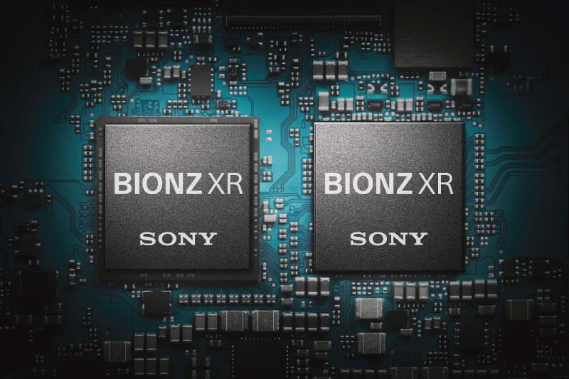デュアル構成の新画像処理エンジン「BIONZ XR」