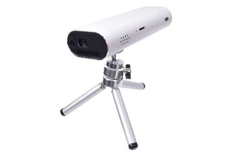 手のひらサイズでAndroid搭載のモバイルプロジェクター - AV Watch