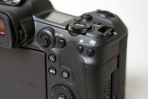 Canon EOS R5 ミラーレス一眼カメラ　【良品】 キヤノン CANON ミラーレス一眼カメラ EOS R5 の通販 - カテゴリ