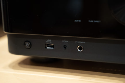 レビュー】ヤマハ、10年ぶり新デザインAVアンプは“中も別物”。ゲームも