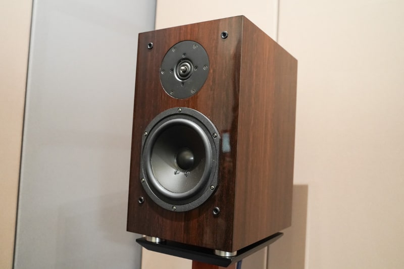 ブックシェルフスピーカー「KX-1.5」