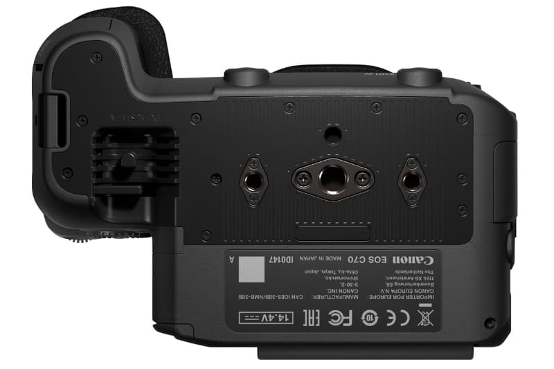 底面部にも排気口を設けている