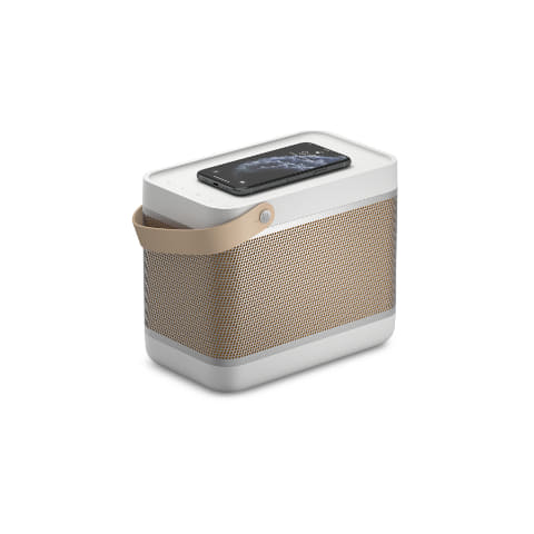 B&O、乗せたスマホを充電できるスピーカー「Beolit 20」 - AV Watch