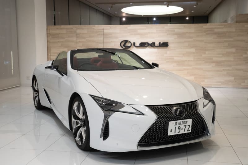 LEXUS LC500 Convertible