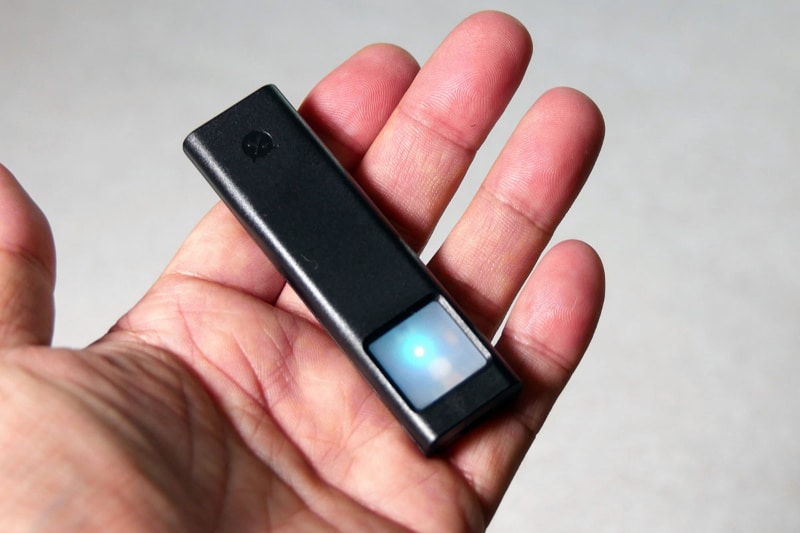 長さ約8cmのセンサー