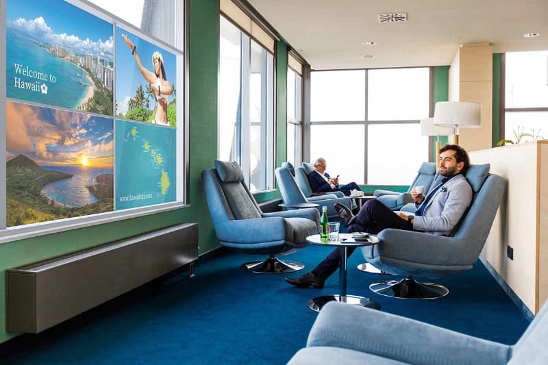 複数枚を接合して大画面化もできる