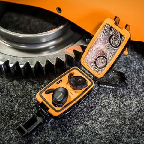 Klipsch R8i Hybrid イヤホン Klipsch R8i Hybrid イヤホン - メルカリ