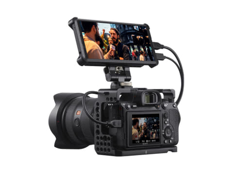 ソニー、HDMI入力でカメラモニタになる「Xperia PRO」。約23万円 - AV